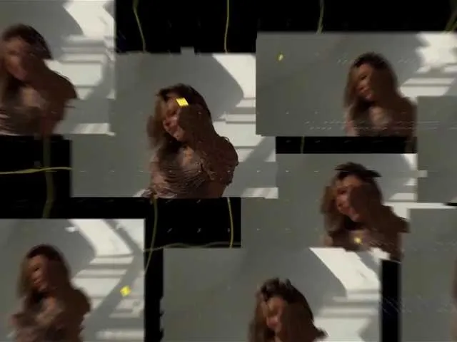 Modelfox – webcam model profile photo Image 13