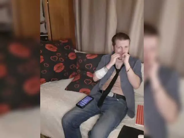 IvyStuart – webcam model profile photo Image 4