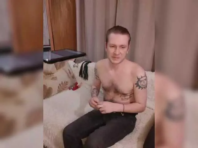 IvyStuart – webcam model profile photo Image 7