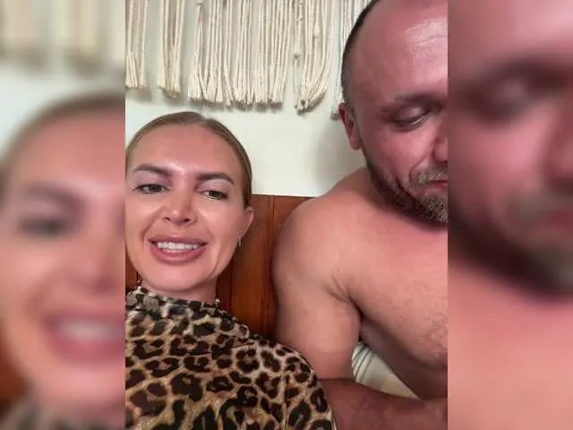 EmiBrow – webcam model profile photo Image 6