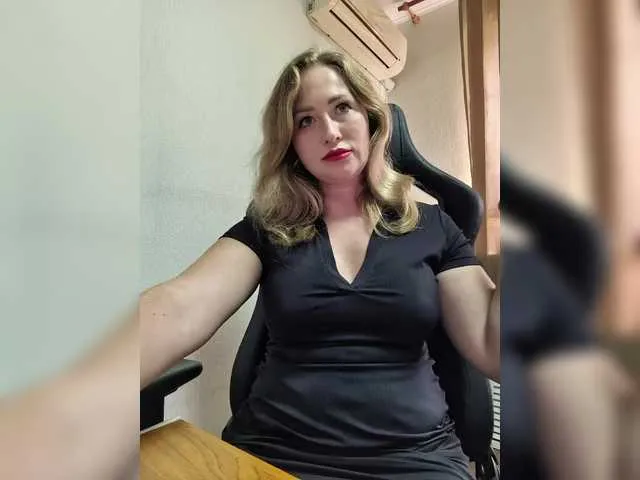 Love_Bri – webcam model profile photo Image 10