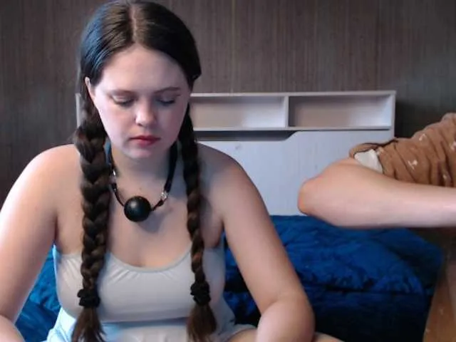 V-Hot-Sweti – webcam model profile photo Image 11