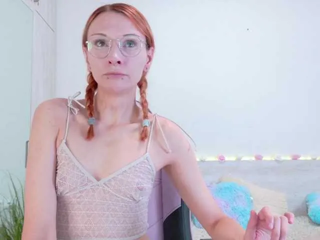 CristinaRous – webcam model profile photo Image 11