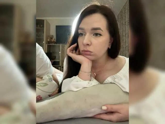 PollyElfi – webcam model profile photo Image 10