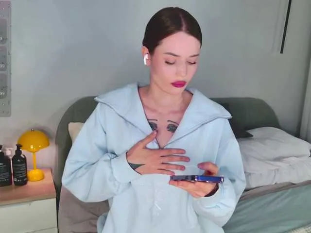 DvaBomja – webcam model profile photo Image 15