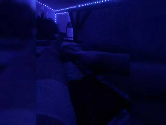 HaleyLyon – webcam model profile photo Image 3