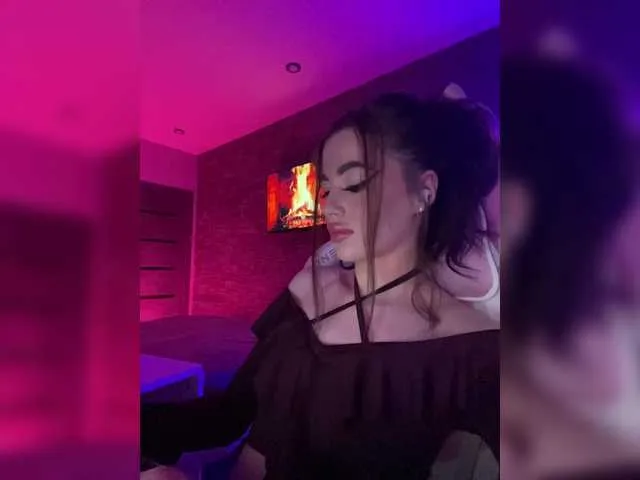 Rinamay_ – webcam model profile photo Image 16