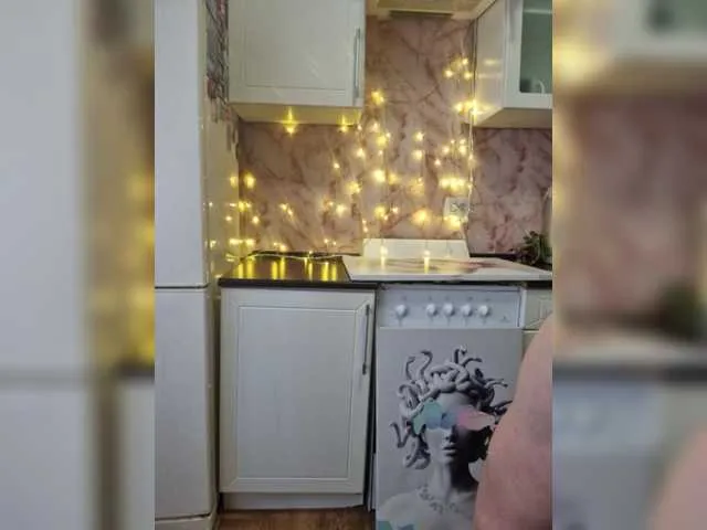 MarisaGrace – webcam model profile photo Image 18