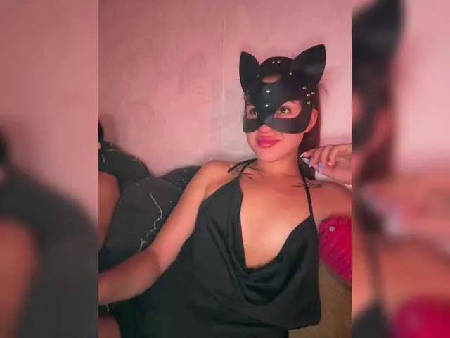 AyshaConnor – webcam model profile photo Image 8