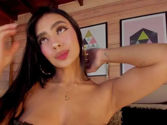 petrouchkaaa_ – webcam model profile photo Image 15