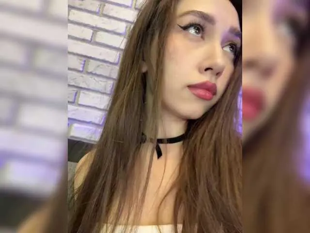 Scarlett – webcam model profile photo Image 2