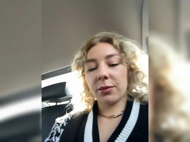 JessieLiu – webcam model profile photo Image 13