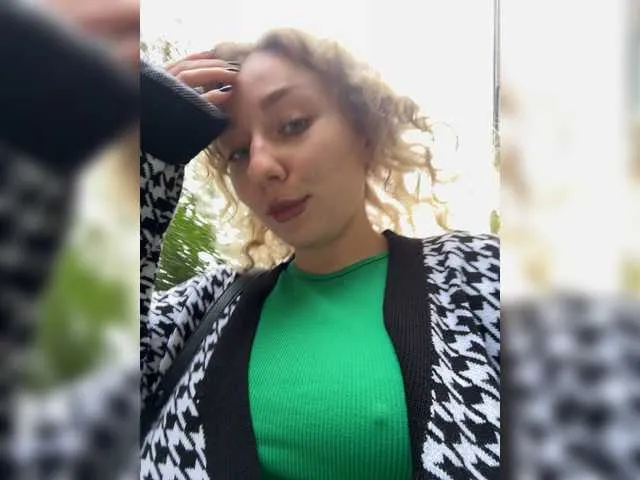 JessieLiu – webcam model profile photo Image 15