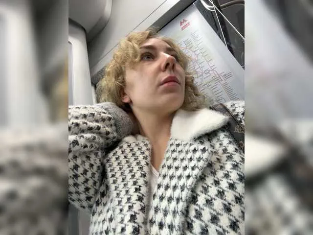 JessieLiu – webcam model profile photo Image 17