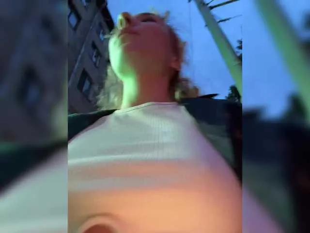 JessieLiu – webcam model profile photo Image 6