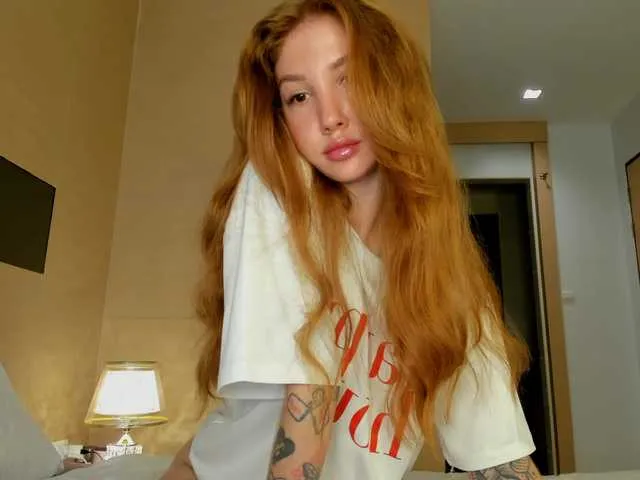 Shivani2002 – webcam model profile photo Image 4