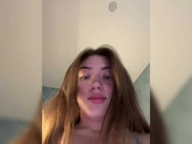 CatalinaDalessio – webcam model profile photo Image 10