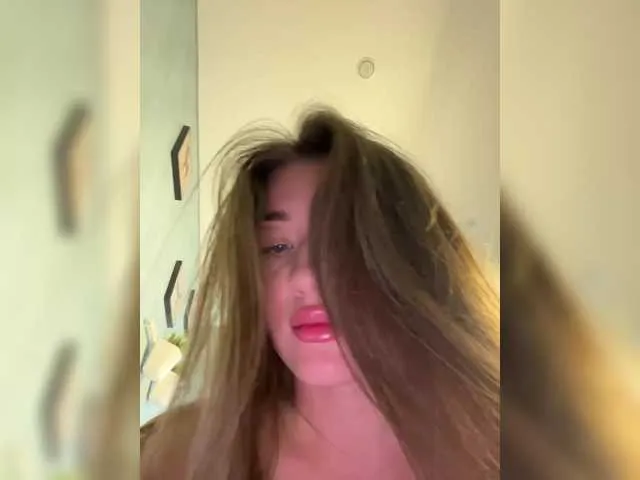 CatalinaDalessio – webcam model profile photo Image 6