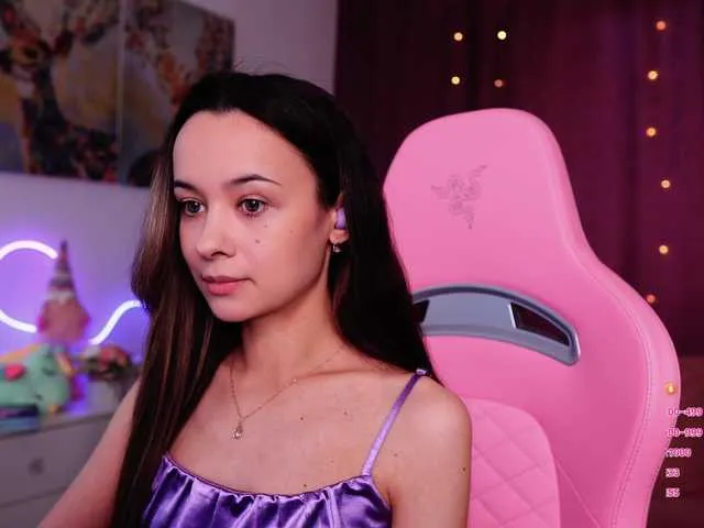 Hiiichan88 – webcam model profile photo Image 10