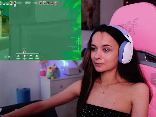 Hiiichan88 – webcam model profile photo Image 15