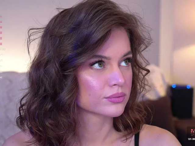 Kelly – webcam model profile photo Image 2