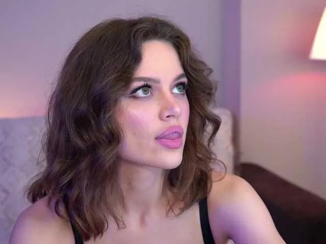 Kelly – webcam model profile photo Image 5