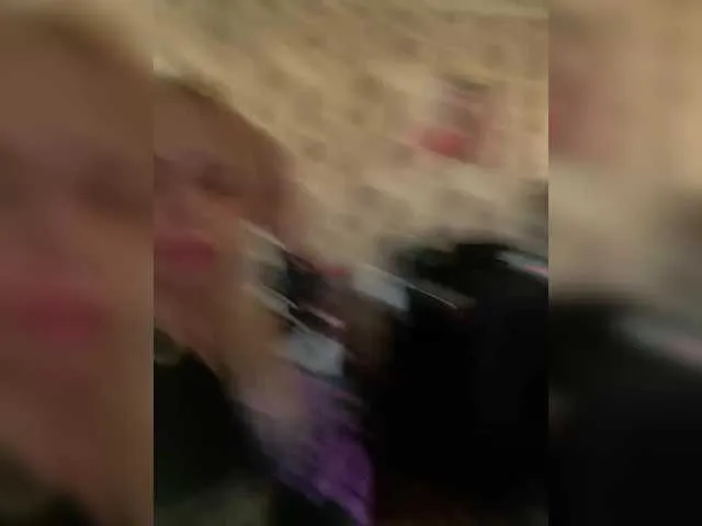 JessieLiu – webcam model profile photo Image 2