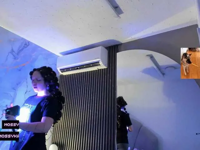 BABYVIK – webcam model profile photo Image 17