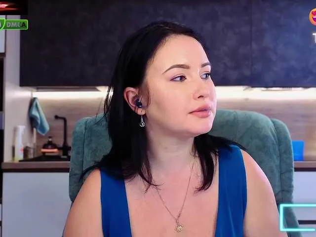 LedyMiya – webcam model profile photo Image 18