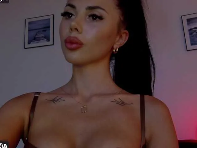 Nicky_200481 – webcam model profile photo Image 8