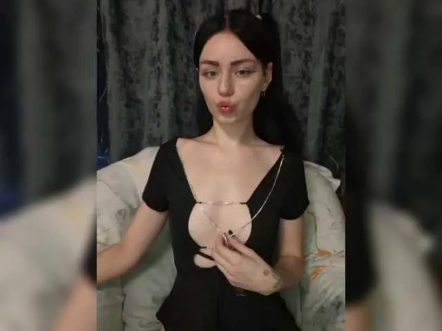 milash_velvet – webcam model profile photo Image 12