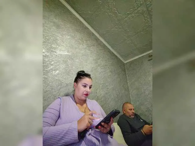 ErzabelLew – webcam model profile photo Image 19