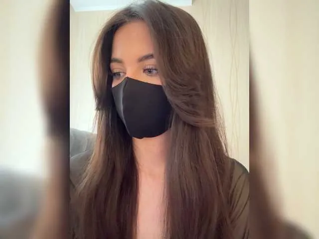 IvyHarpers – webcam model profile photo Image 2