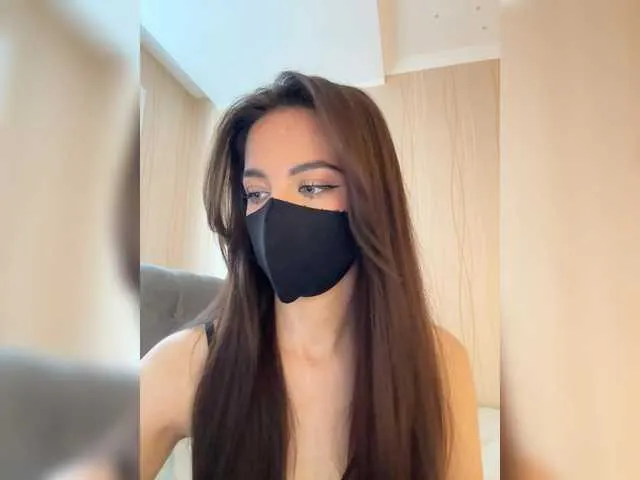 IvyHarpers – webcam model profile photo Image 5