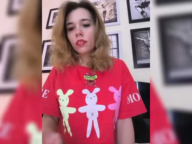 PollyElfi – webcam model profile photo Image 8