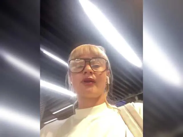 MarisaGrace – webcam model profile photo Image 10