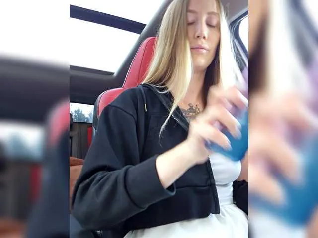 ElizabethChantal – webcam model profile photo Image 5