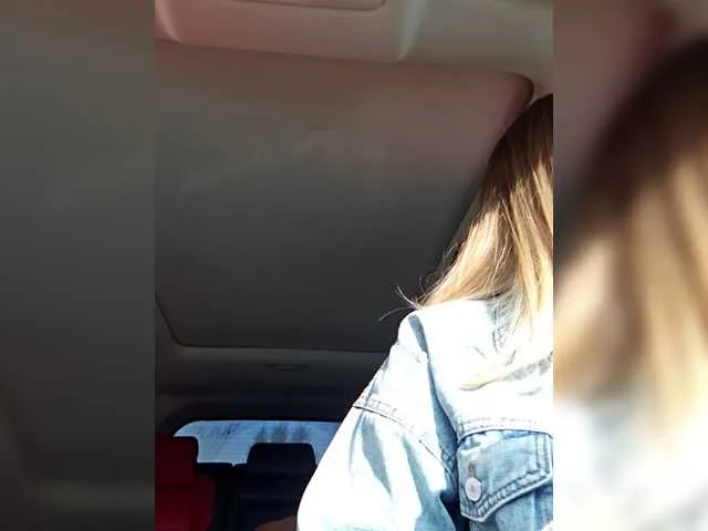 ElizabethChantal – webcam model profile photo Image 6