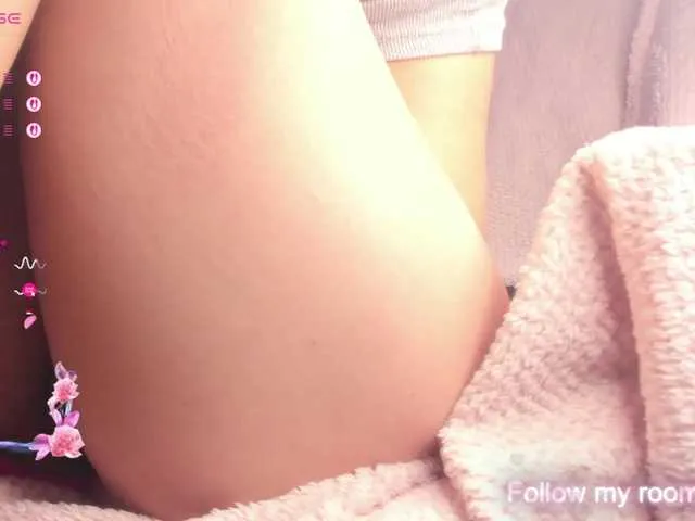 Megan_lu2 – webcam model profile photo Image 16