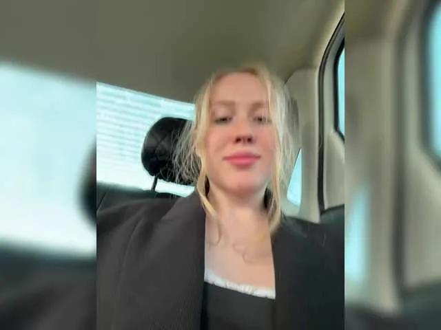 3hotandyoung3 – webcam model profile photo Image 19