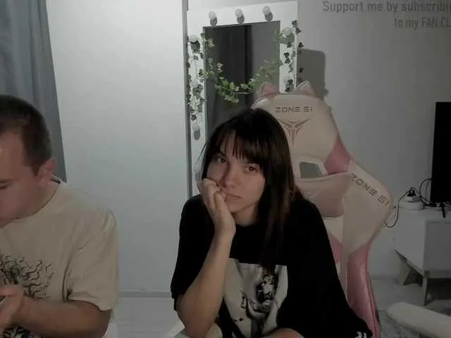 EsmeBrowm – webcam model profile photo Image 15