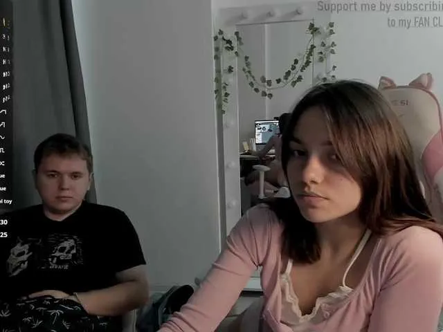 EsmeBrowm – webcam model profile photo Image 6