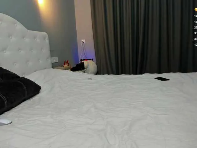 CatalinaDalessio – webcam model profile photo Image 12