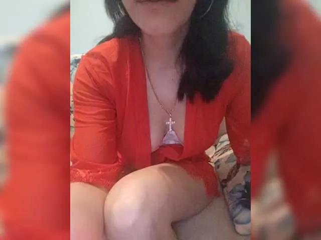 Lois-Lorrie – webcam model profile photo