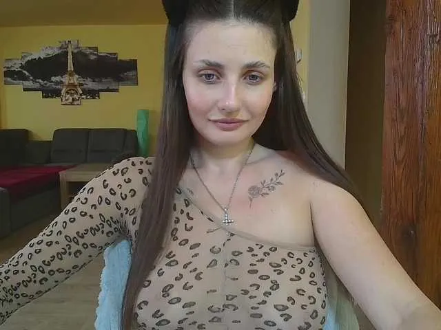 IvyStuart – webcam model profile photo Image 3