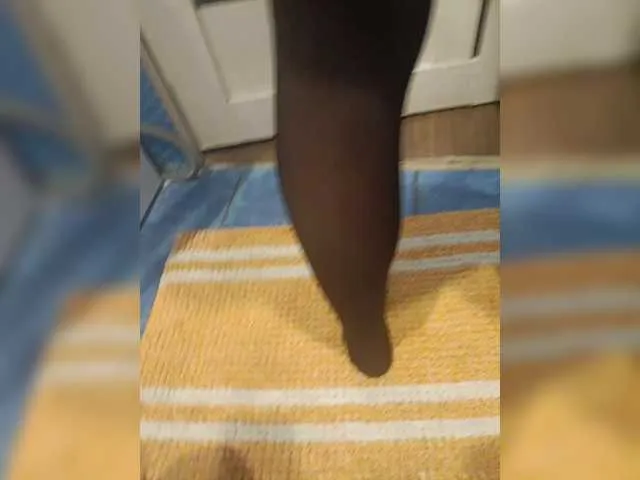 Loella-Rose – webcam model profile photo Image 3