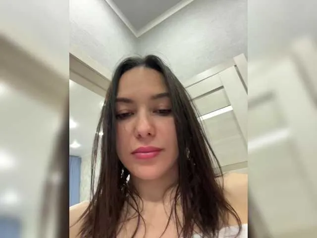 Liza_risky – webcam model profile photo Image 14