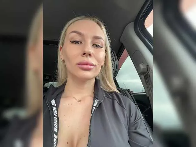 MarisaGrace – webcam model profile photo Image 9