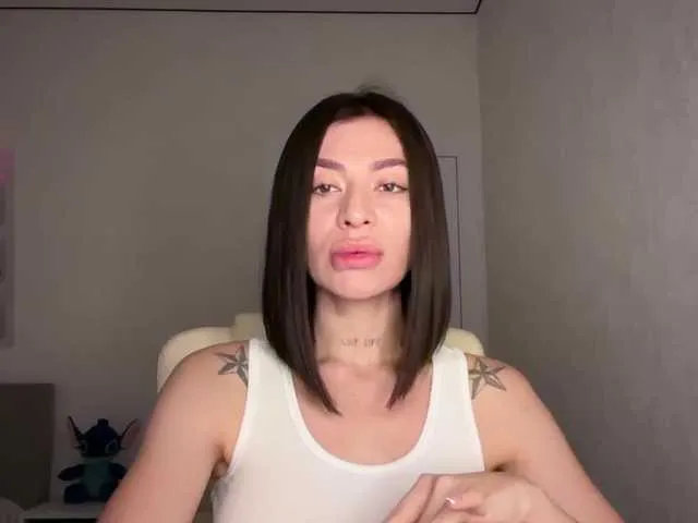 CatalinaDalessio – webcam model profile photo Image 14