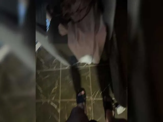 IvyHarpers – webcam model profile photo Image 10